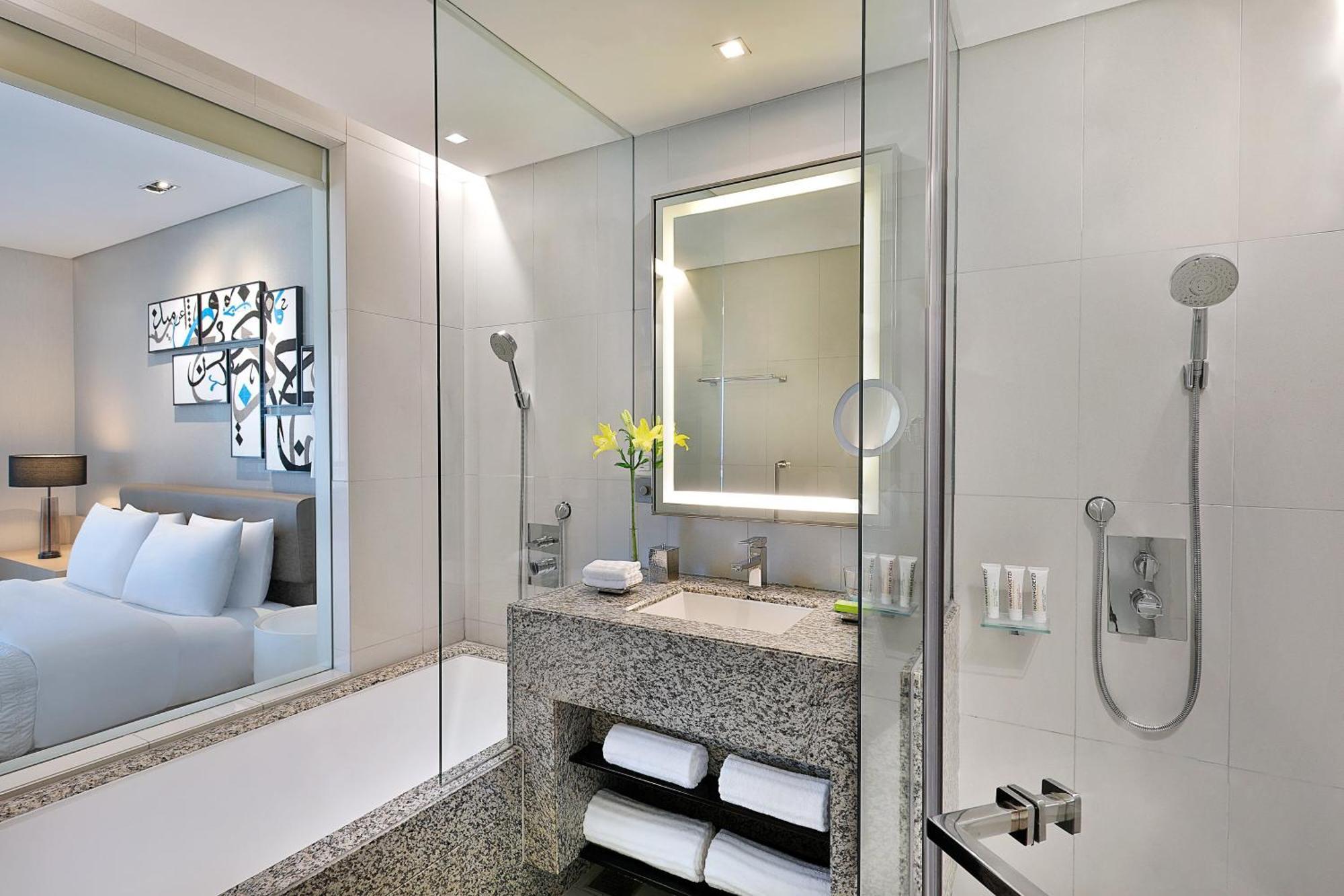 Le Meridien City Centre Bahrain Manama Exterior photo Bathroom