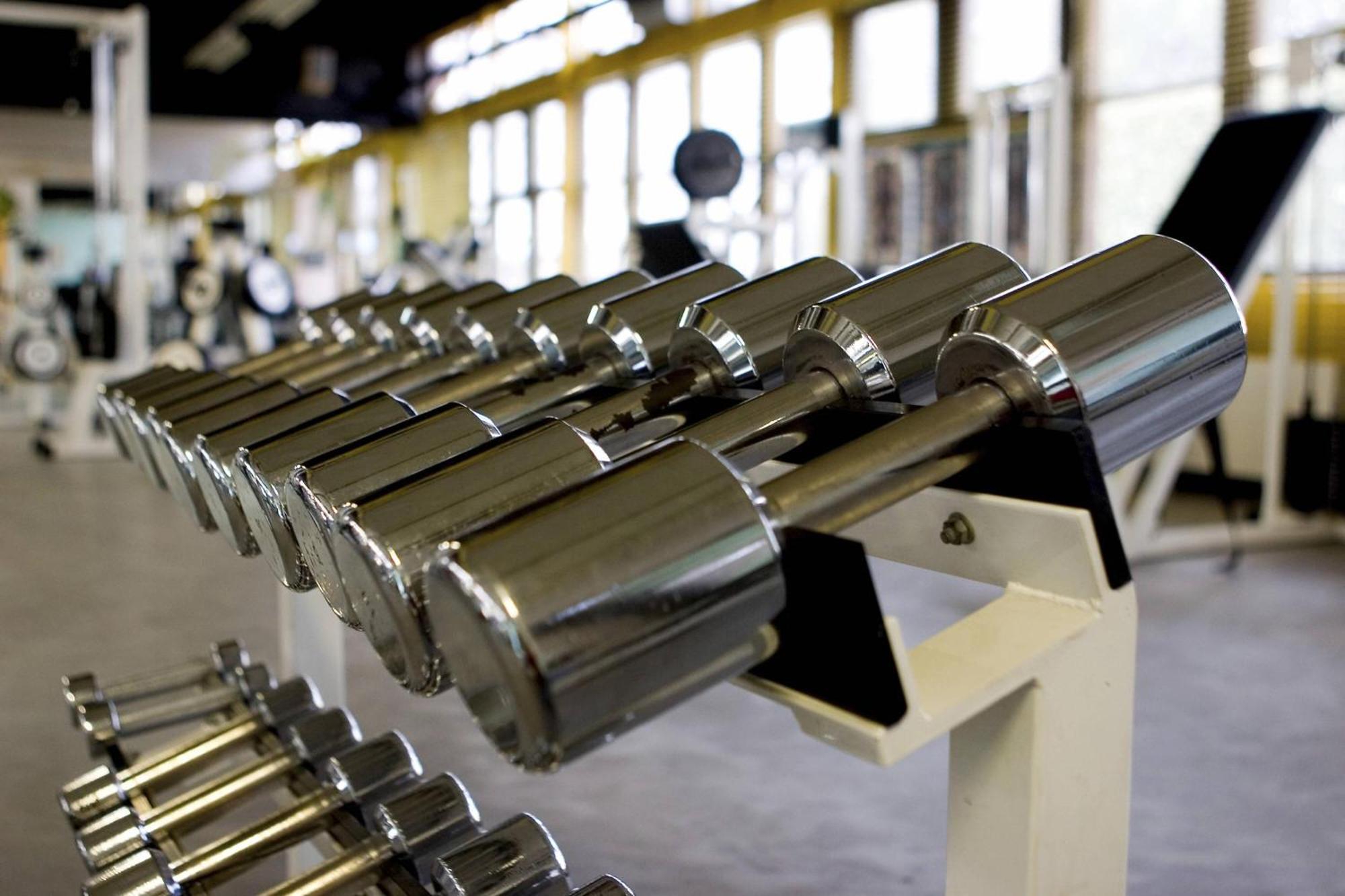 Le Meridien City Centre Bahrain Manama Exterior photo A dumbbell rack