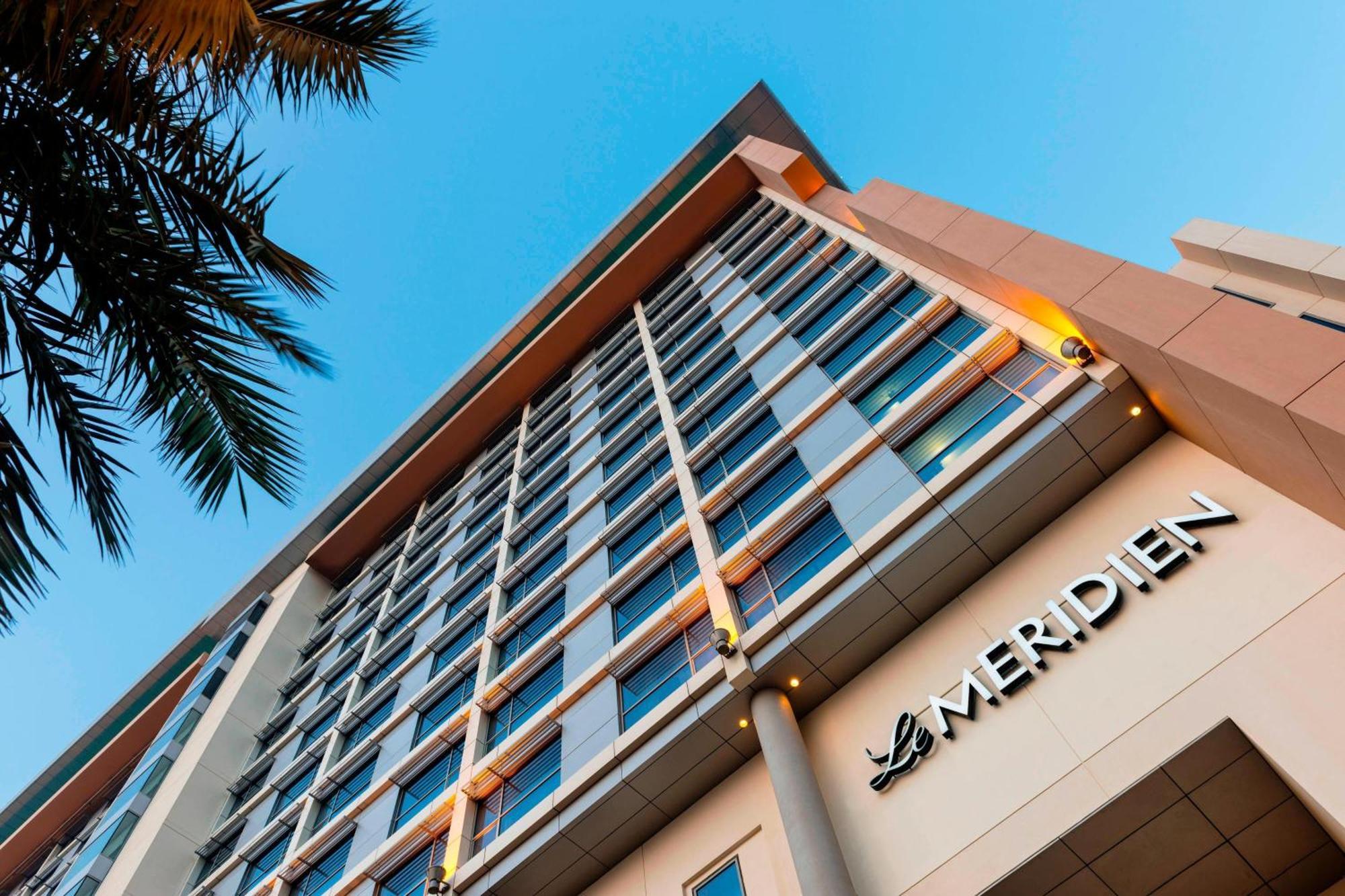 Le Meridien City Centre Bahrain Manama Exterior photo Merdien